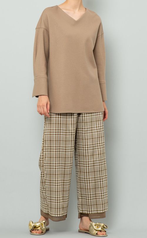 ウールVネックプルオーバーブラウス