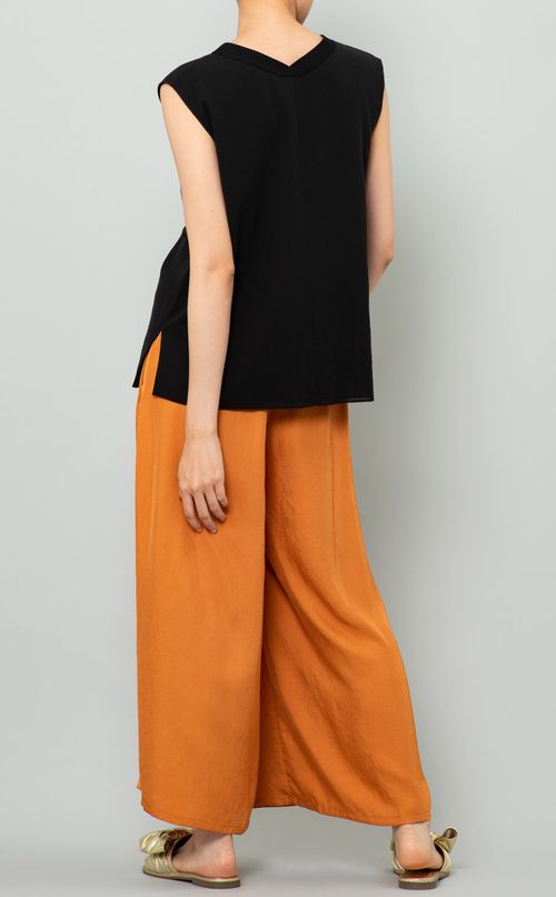 コットンプルオーバーブラウス