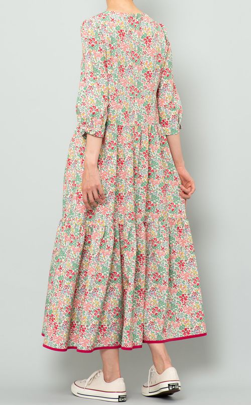 リバティープリントティアードワンピース