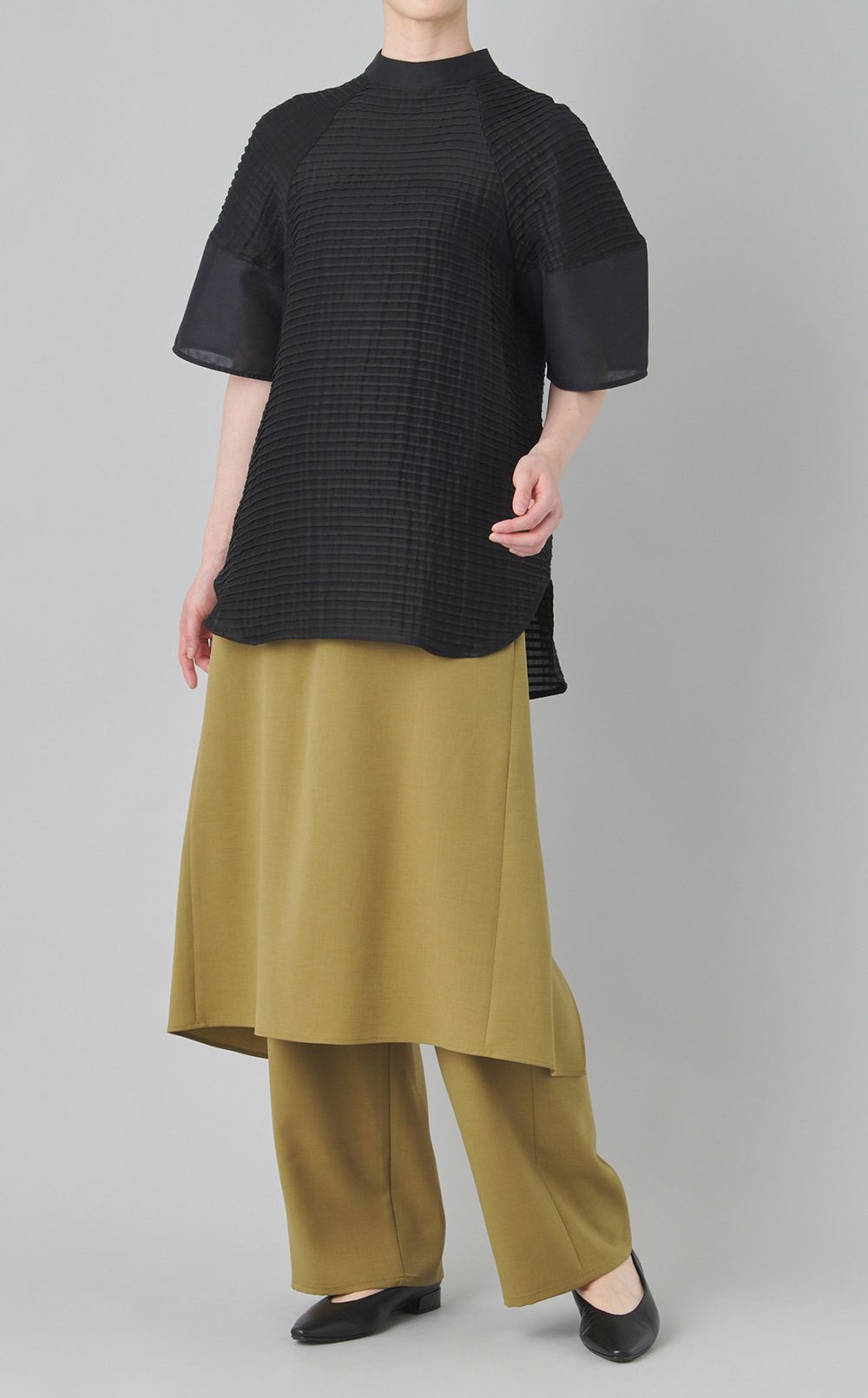 ピンタックコクーンスリーブブラウス