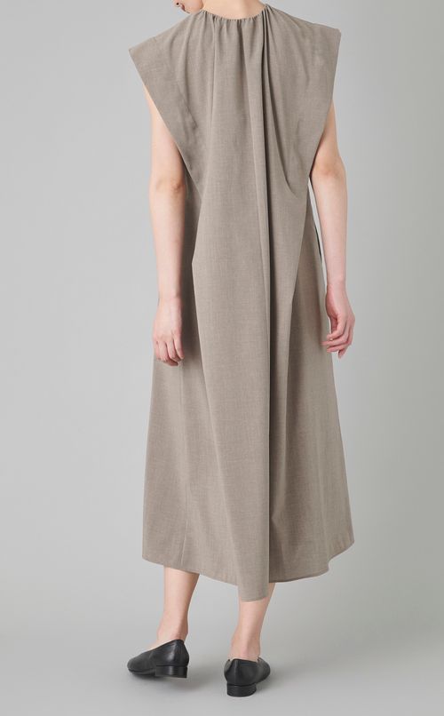 フレンチスリーブAラインタックワンピース