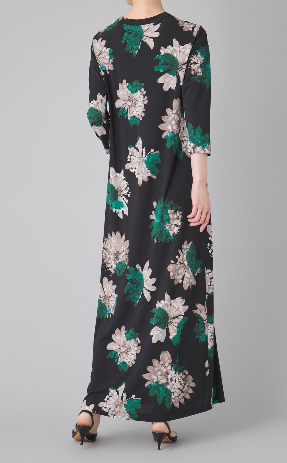 フラワープリントジャージーワンピース