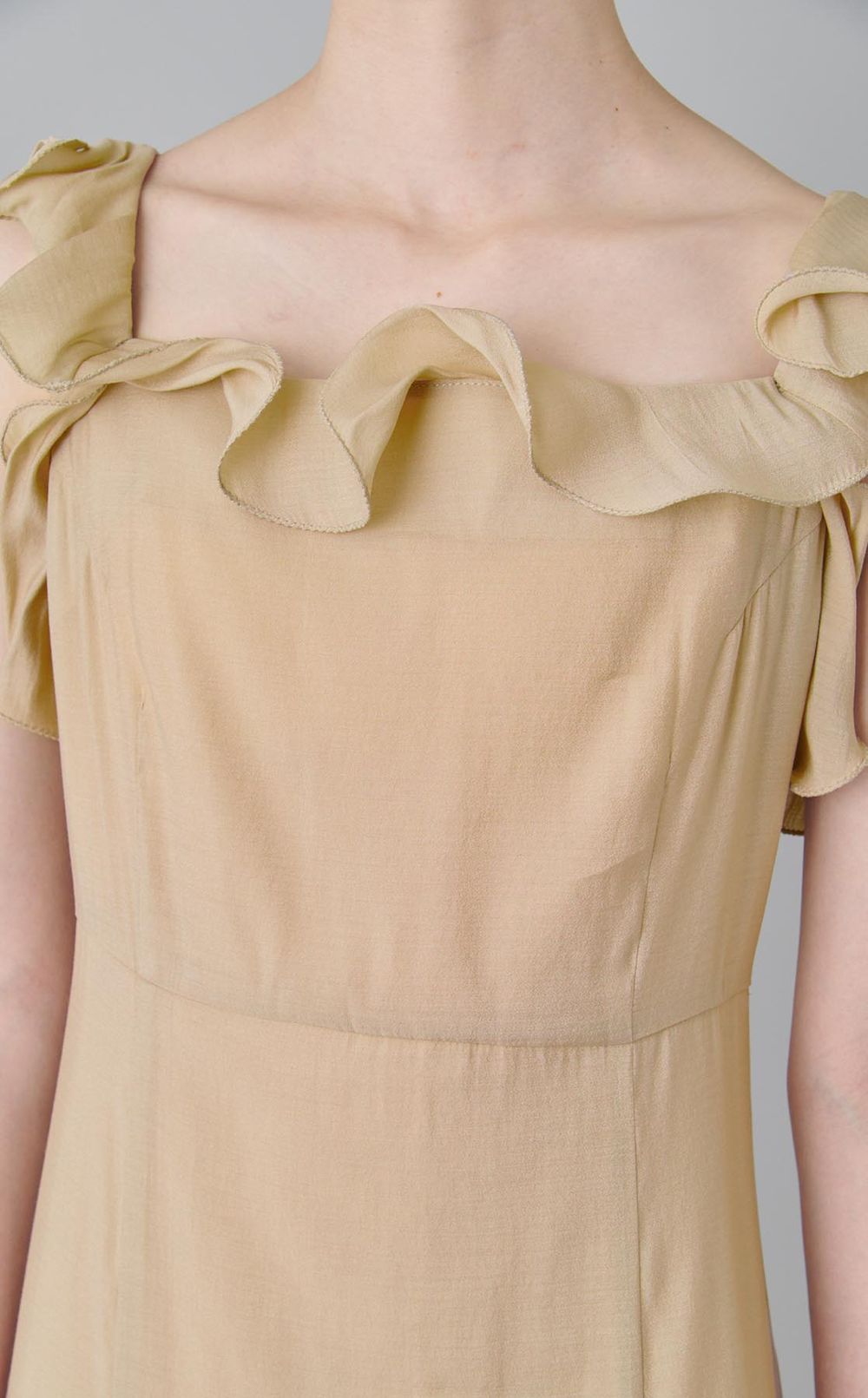 フリルキャミソールワンピース