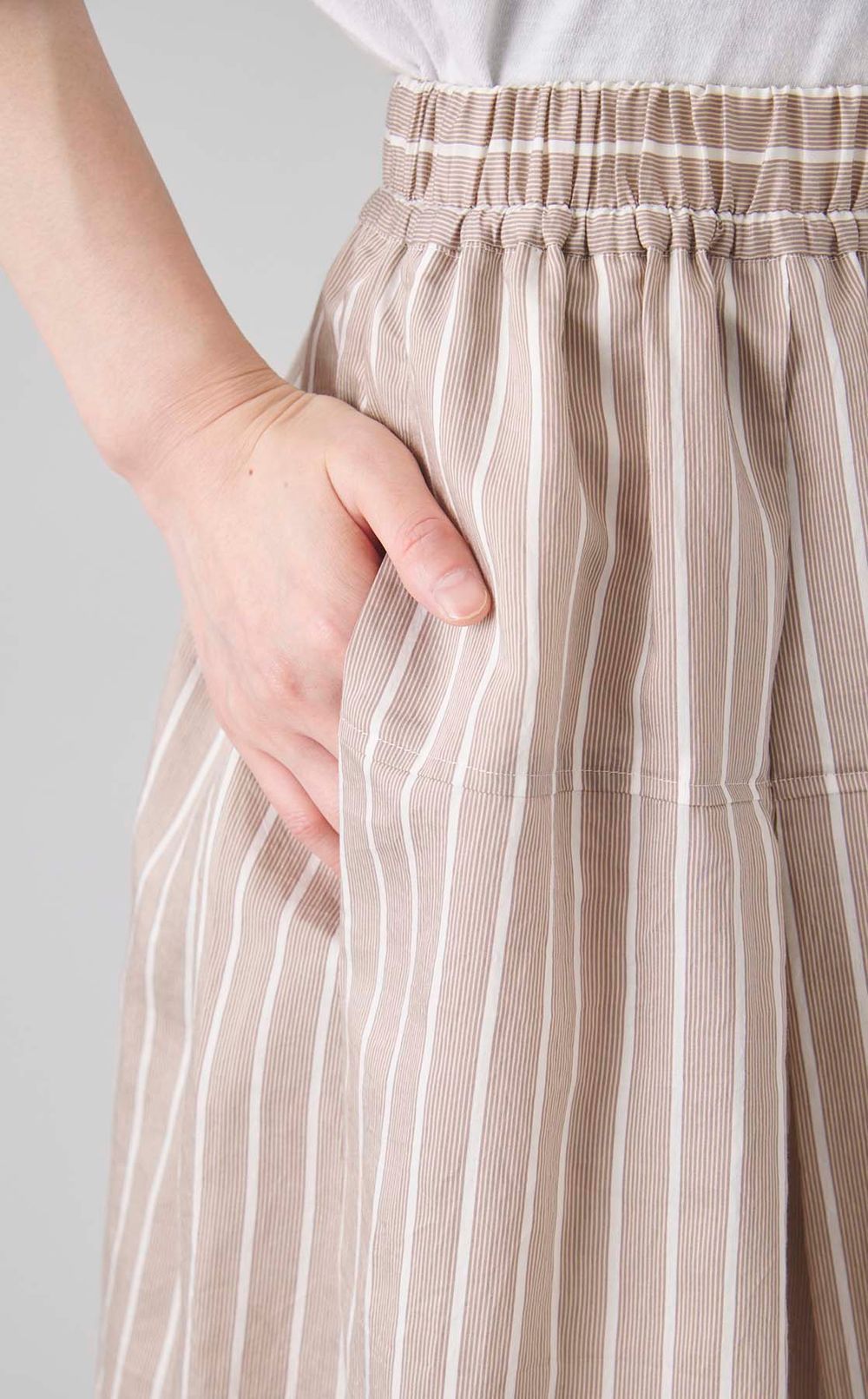 ストライプギャザーロングスカート