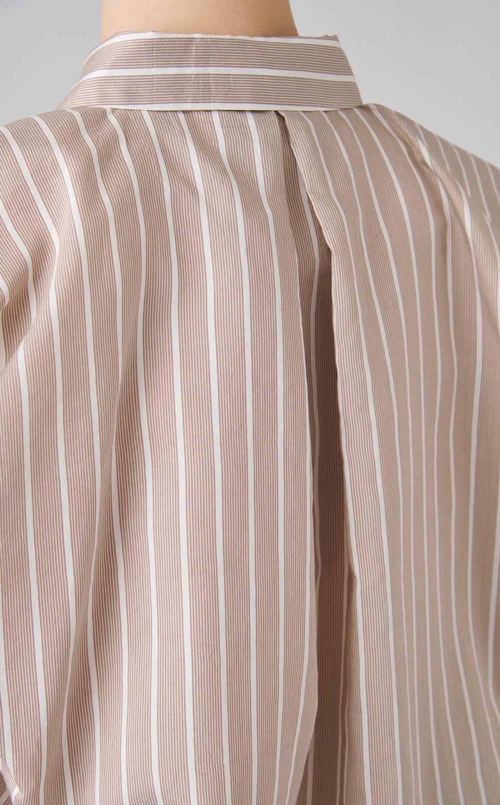 バルーンスリーブストライプシャツ