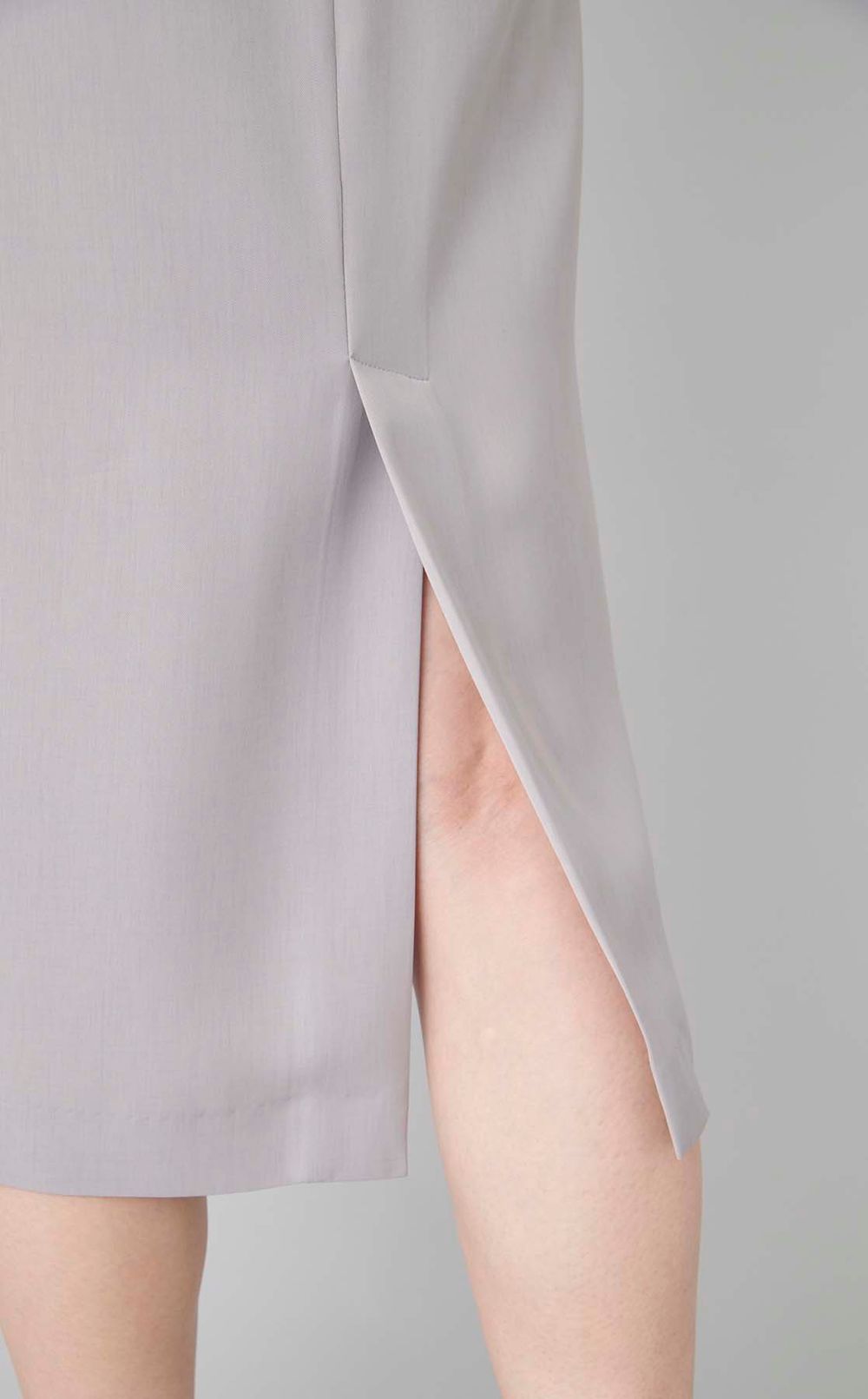 ベルト付きバイカラーワンピース