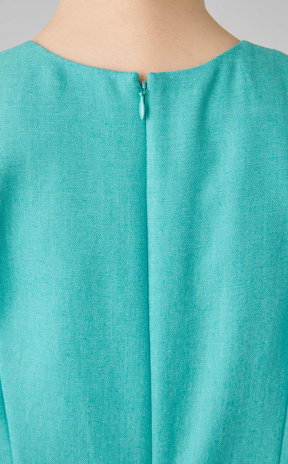 ダイヤモンドネックベルテッドワンピース