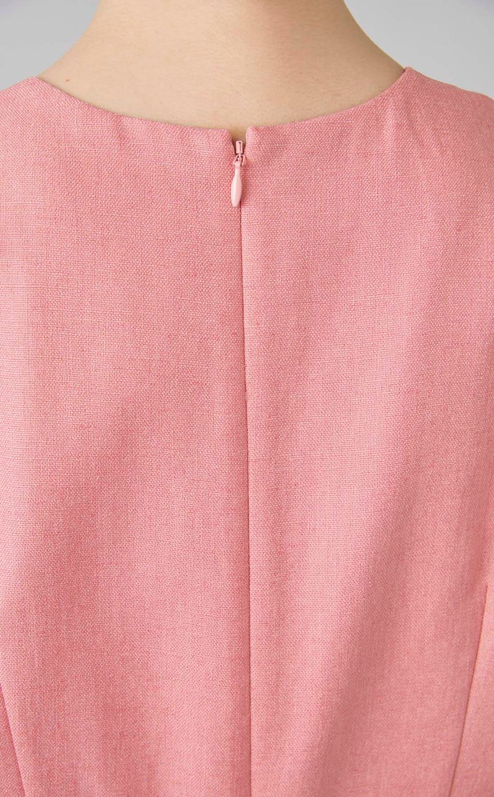 ダイヤモンドネックベルテッドワンピース