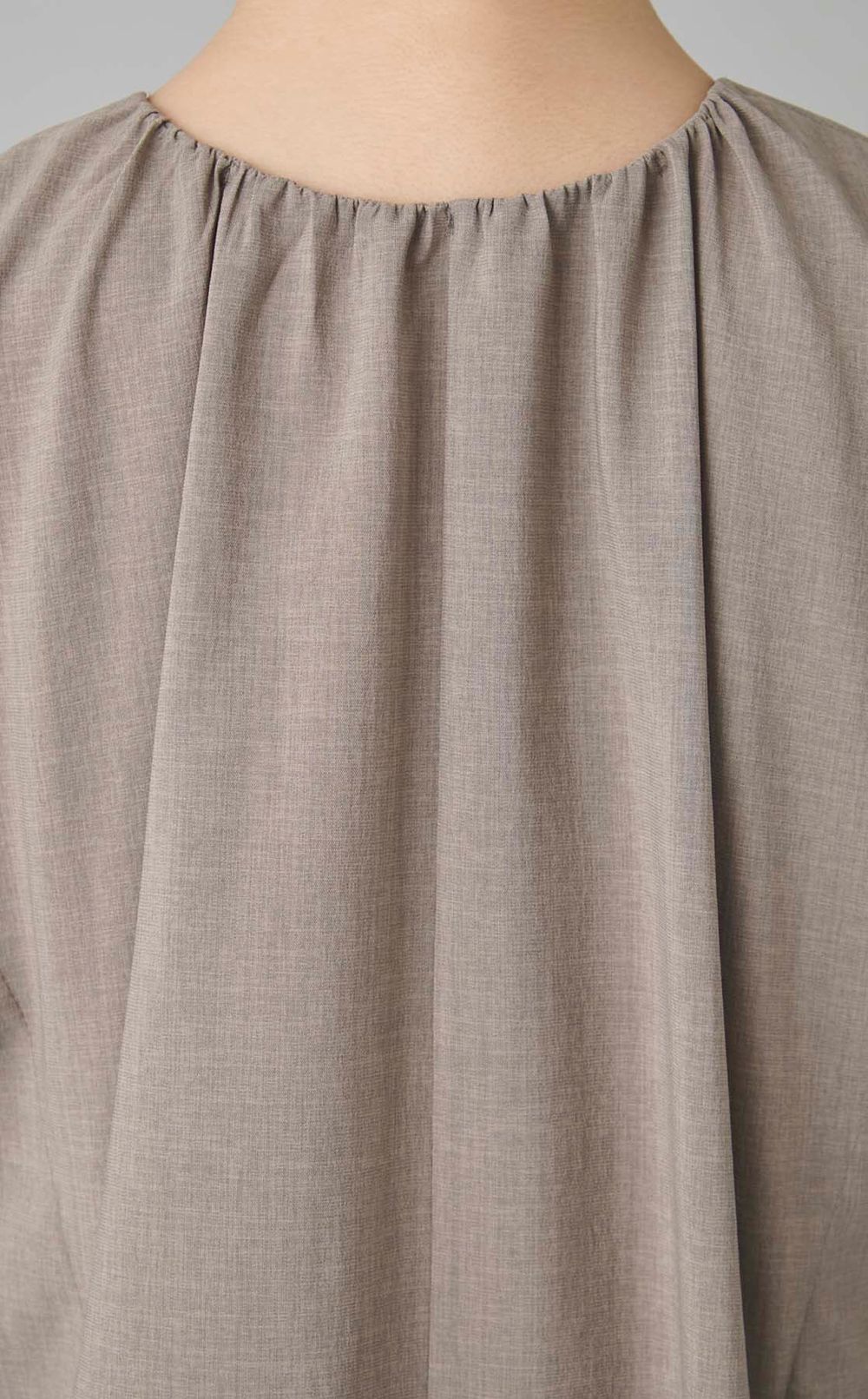 フレンチスリーブAラインタックワンピース