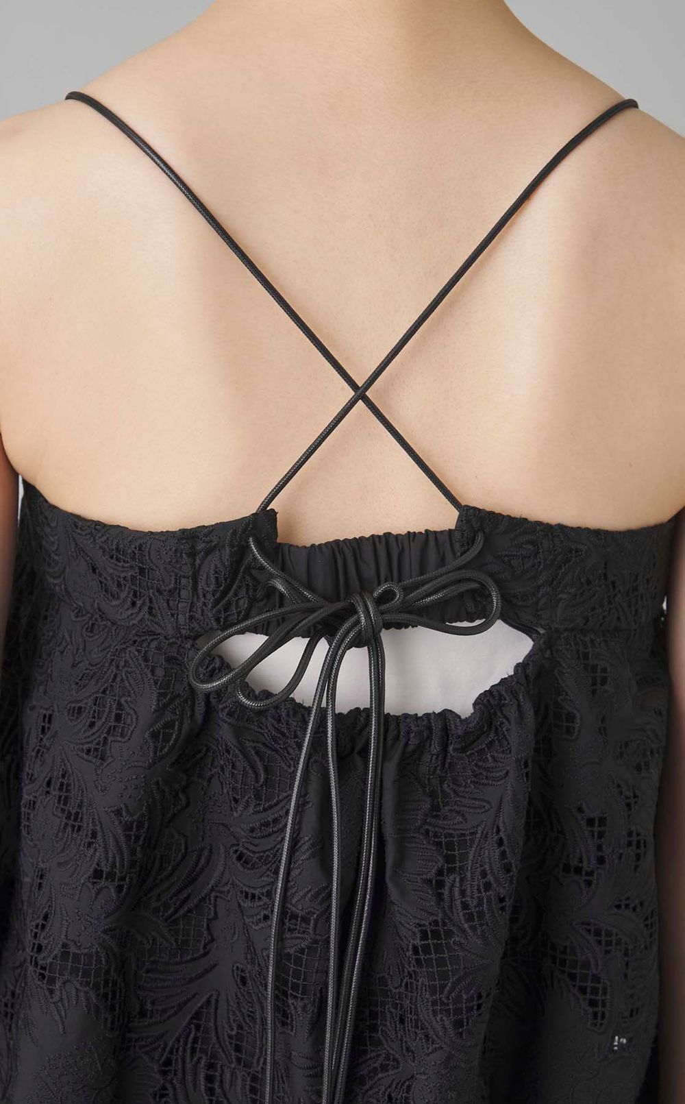 レースキャミソール