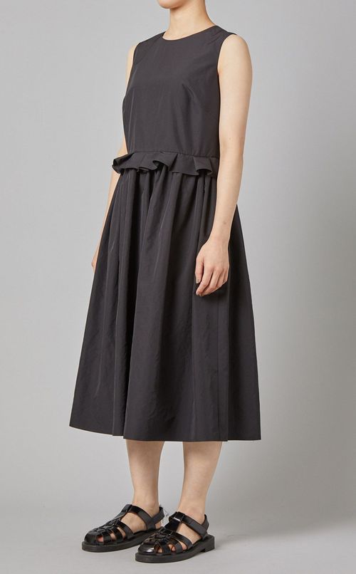 ノースリーブウエストフリルワンピース