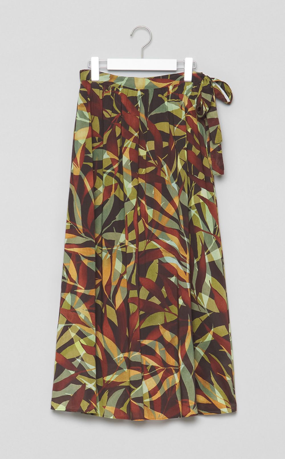 リーフプリントロングギャザースカート