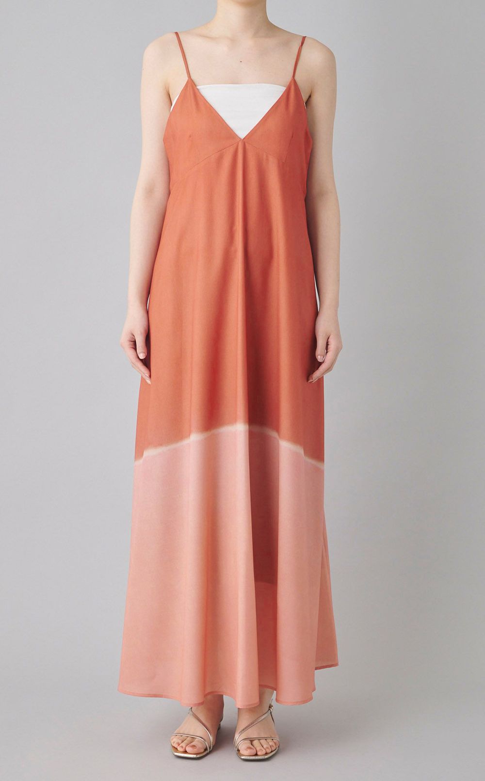 グラデーションキャミソールワンピース
