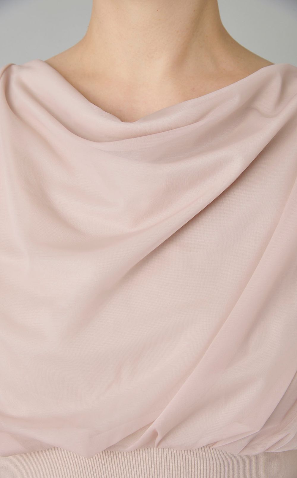 ドレープカットソーワンピース