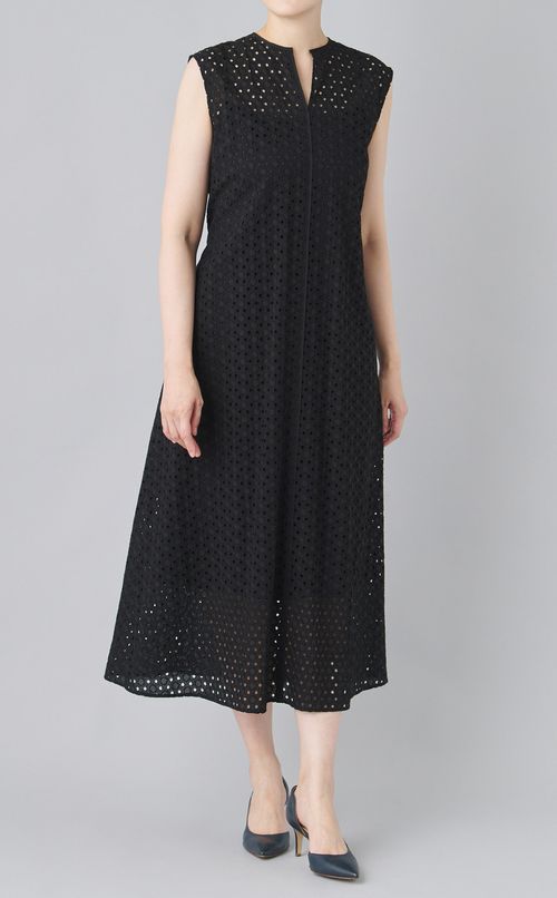 サークルエンブロイダリーワンピース