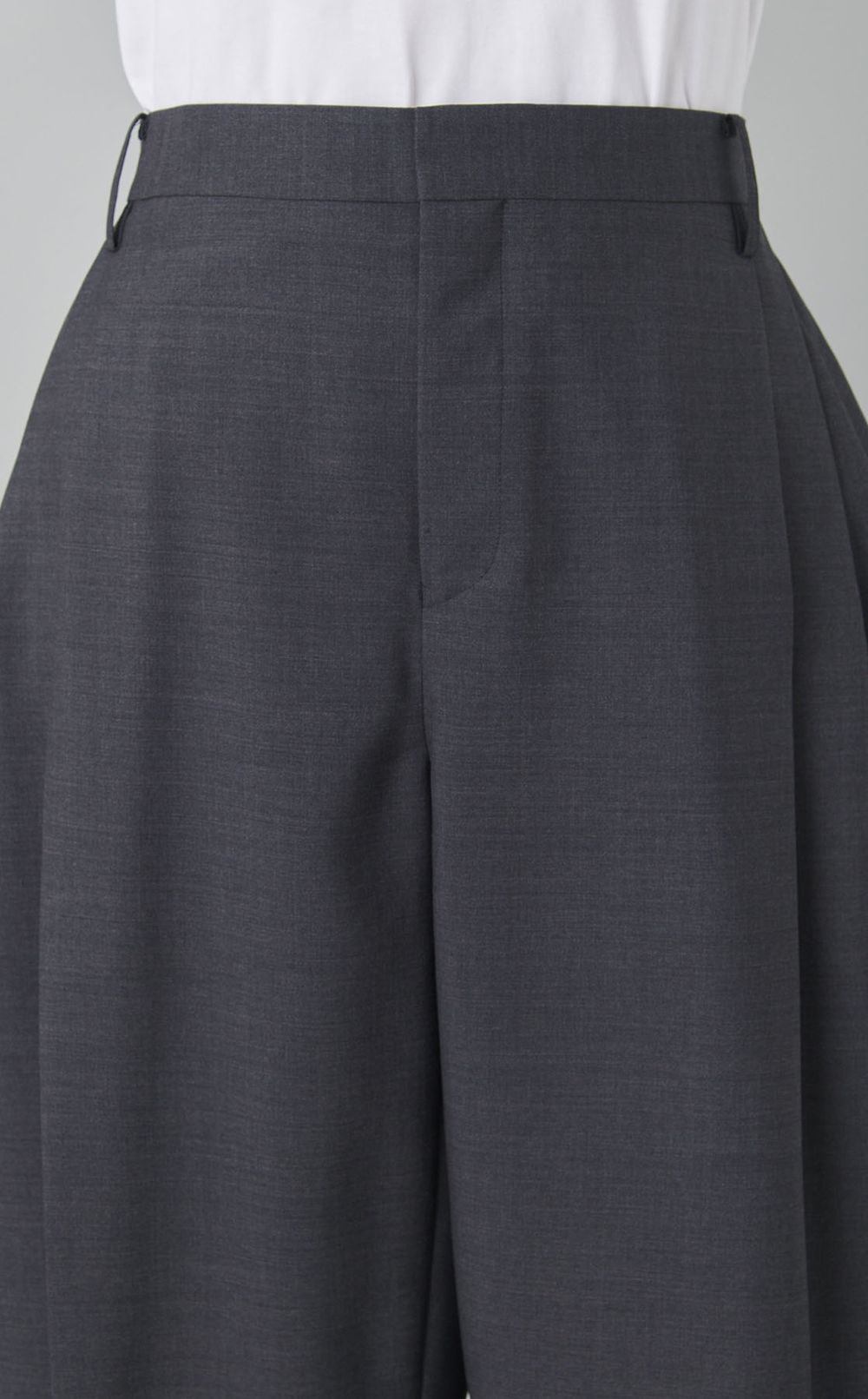 ウールトロサイドタックワイドパンツ