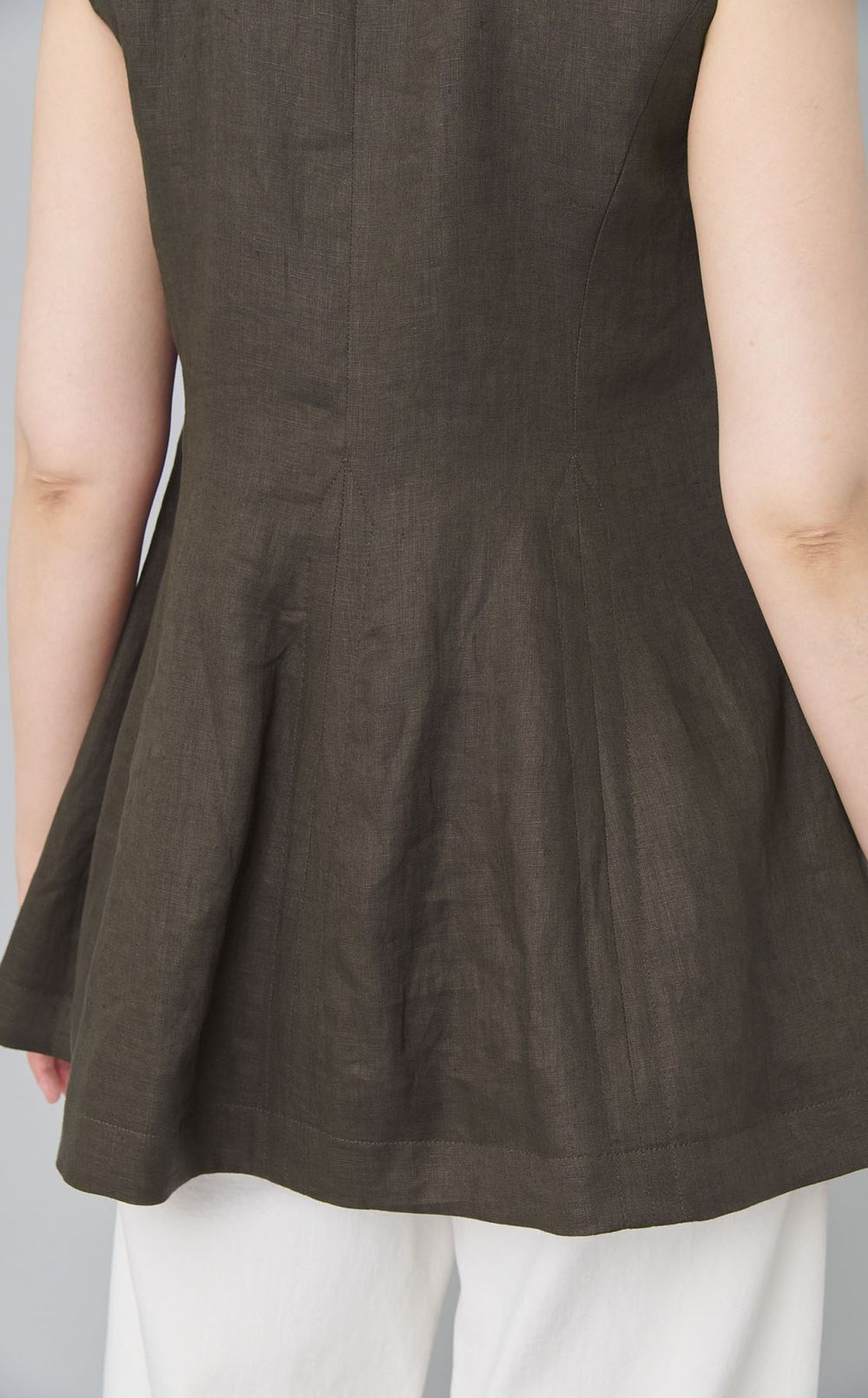 リネンカーブシルエットベスト