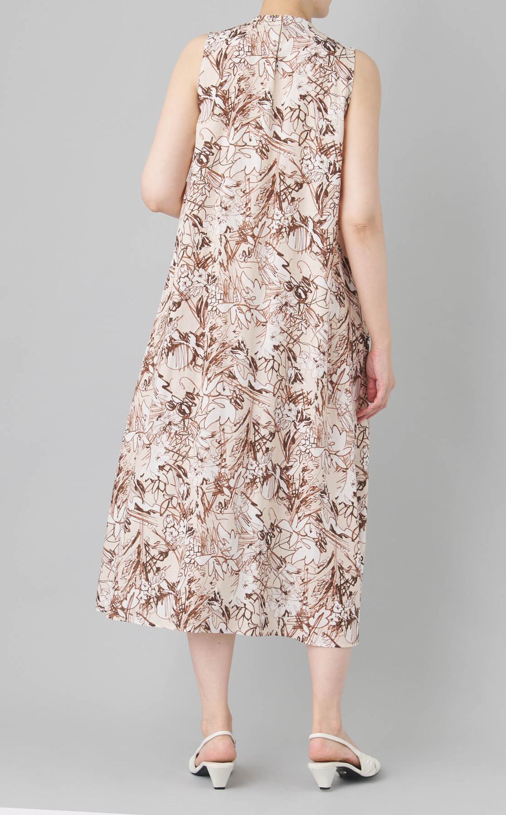 プリントギャザーノースリーブワンピース