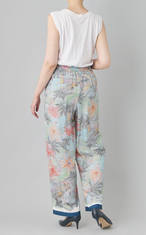 スカーフプリントパンツ