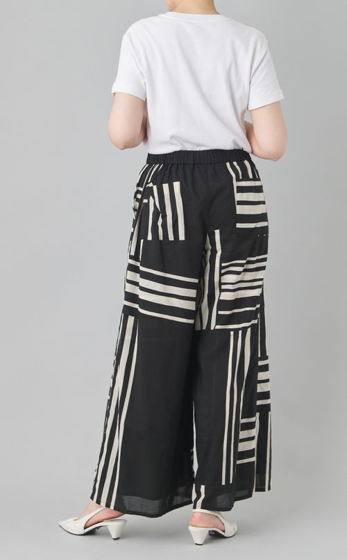 プリントワイドパンツ