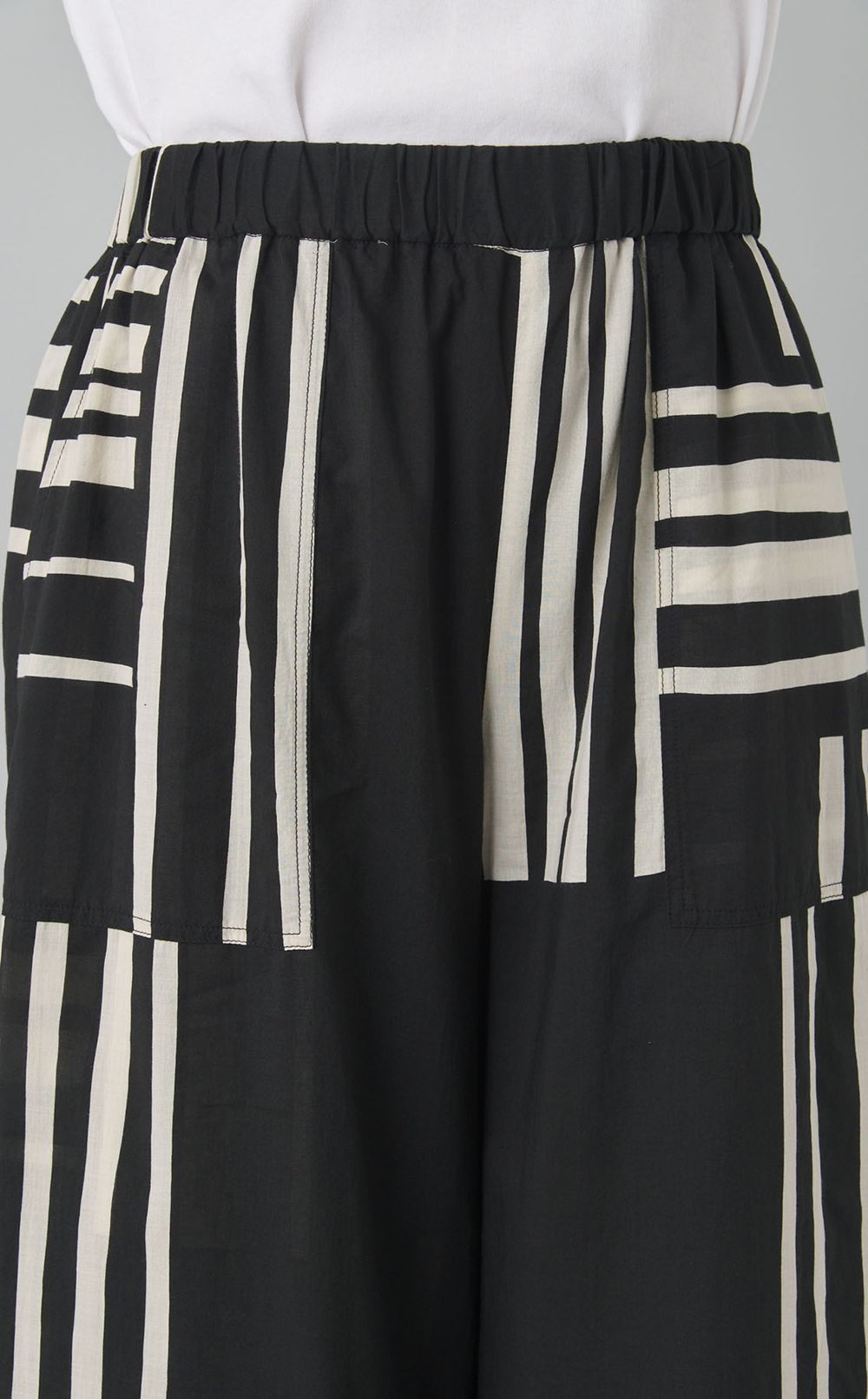 プリントワイドパンツ