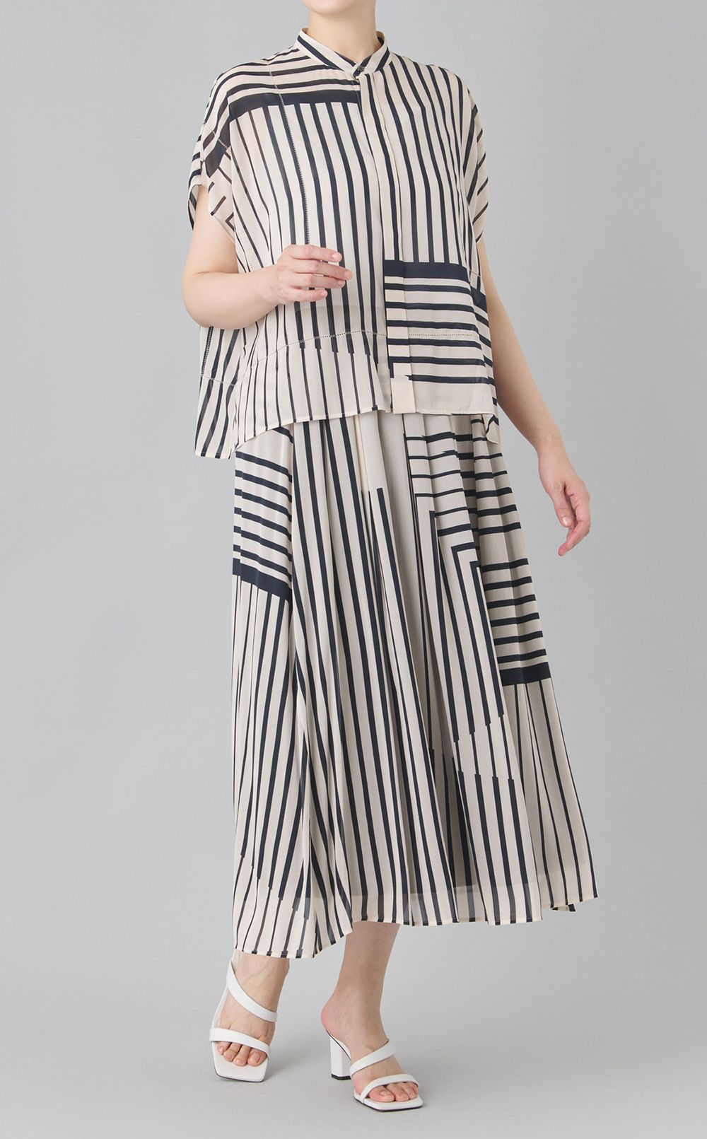 ストライプタックスカート