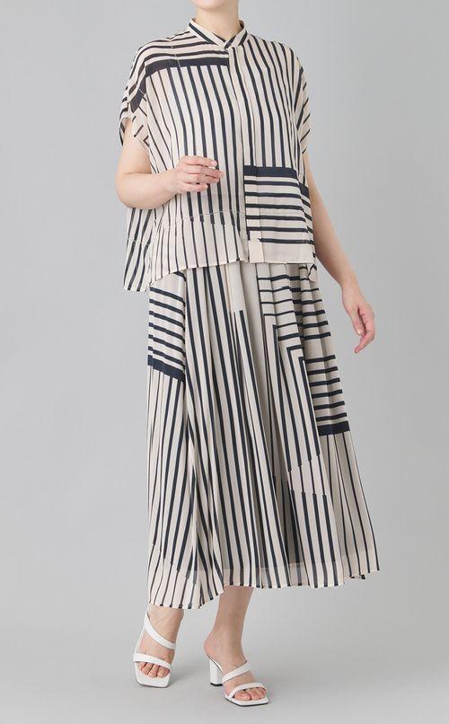 ストライプタックスカート
