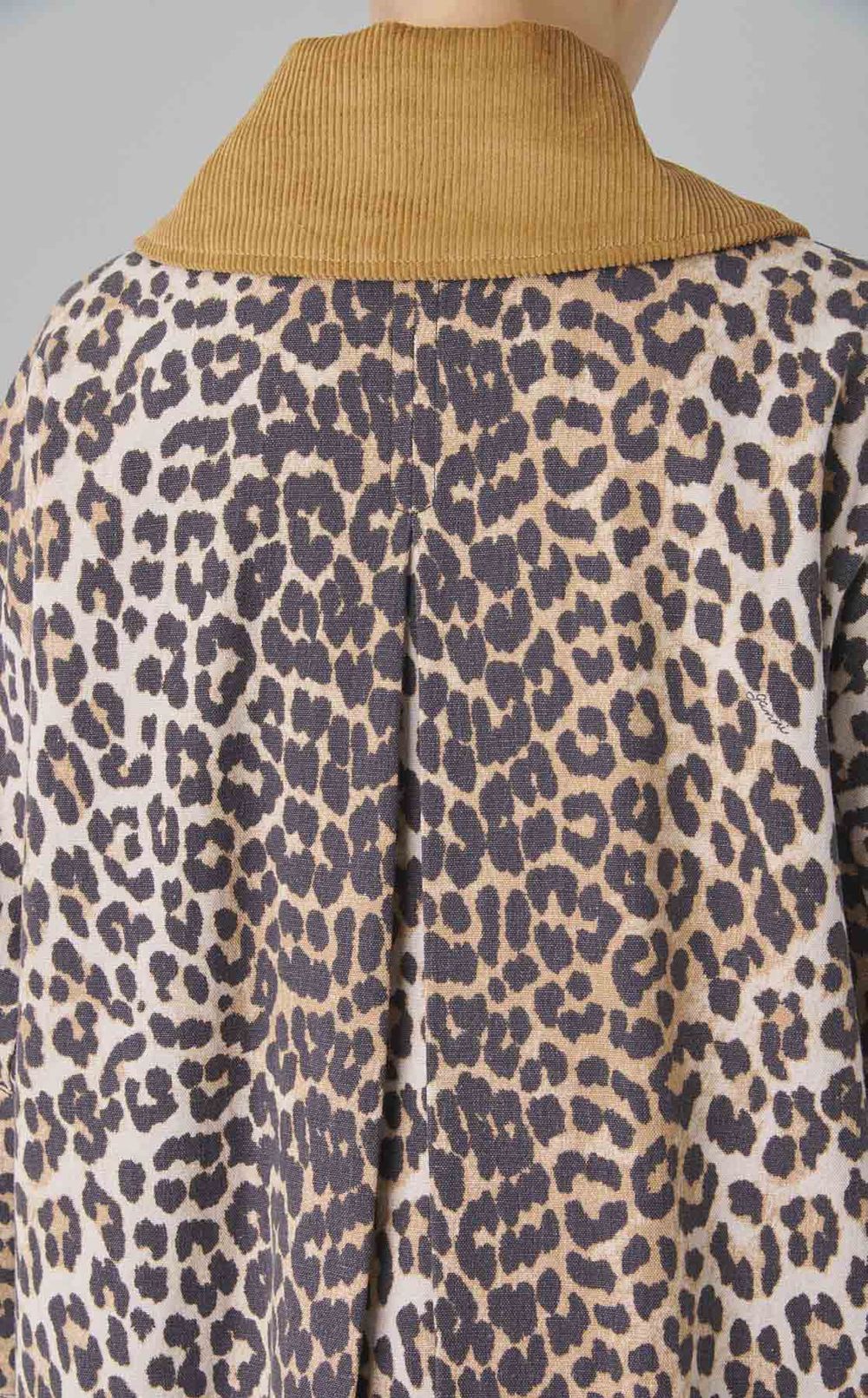 レオパードキャンバスミディコート