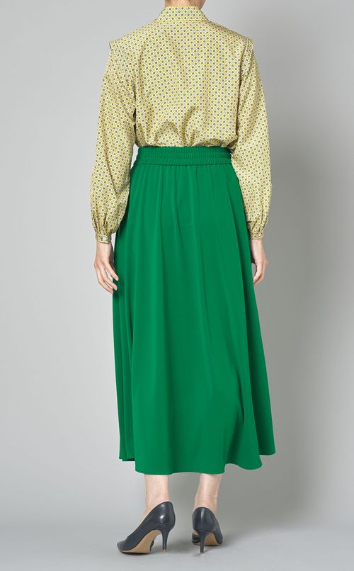 マットポンチラップ風スカート