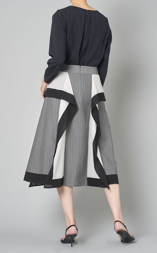 ストライプバイカラードレープスカート