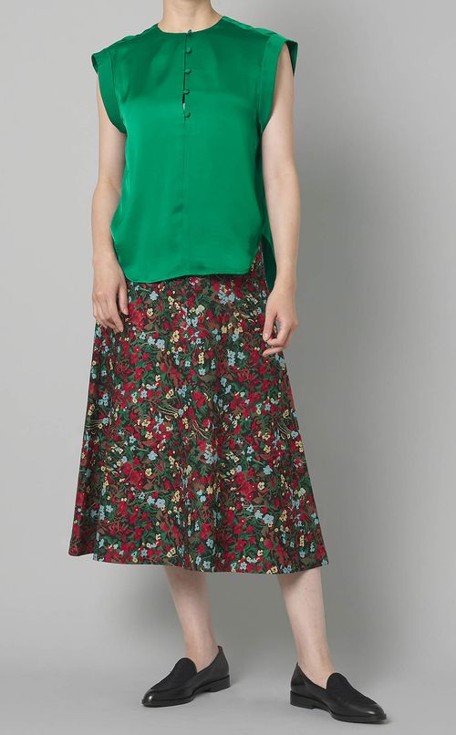 ノースリーブプルオーバーブラウス