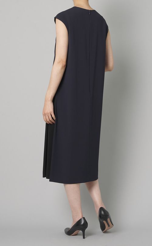 サイドタックスリーブレスワンピース