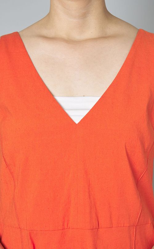 リネン混Vネックワンピース