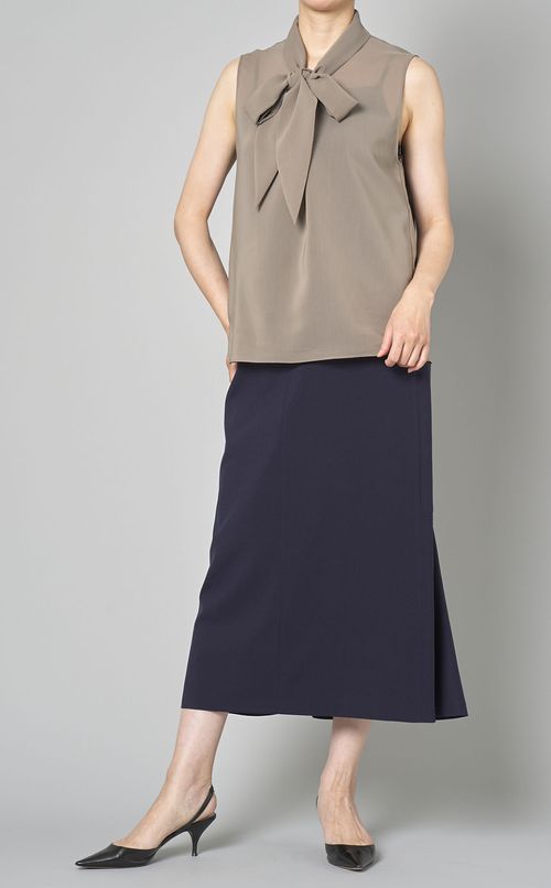 バックフレアIラインスカート