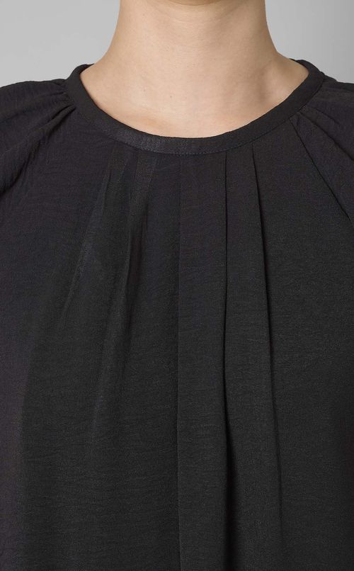 ギャザースリーブロングワンピース