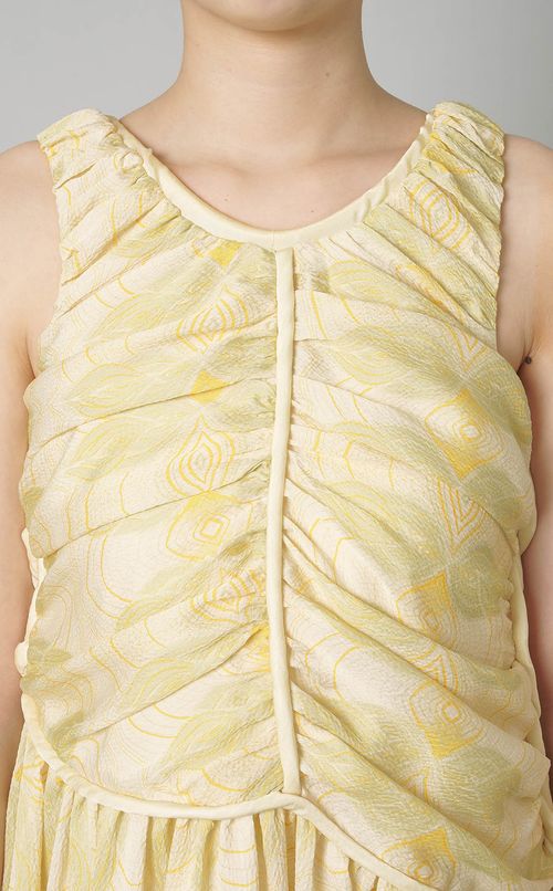 プリントギャザーノーリーブワンピース