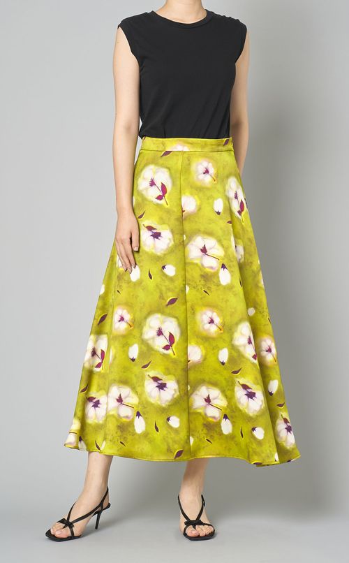 フラワープリントミディスカート