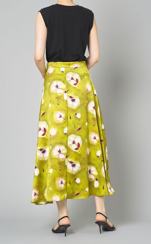 フラワープリントミディスカート