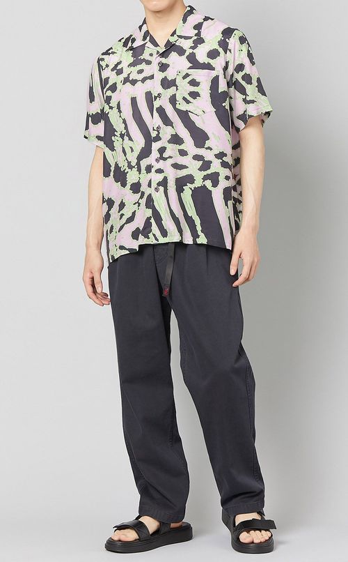 アニマルレーヨンショートスリーブシャツ