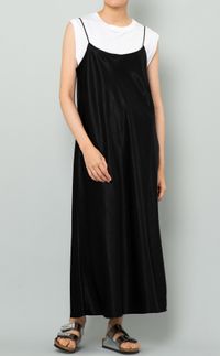 *Vince.* サテンチェックスリップワンピース VINCE|サテンキャミワンピース