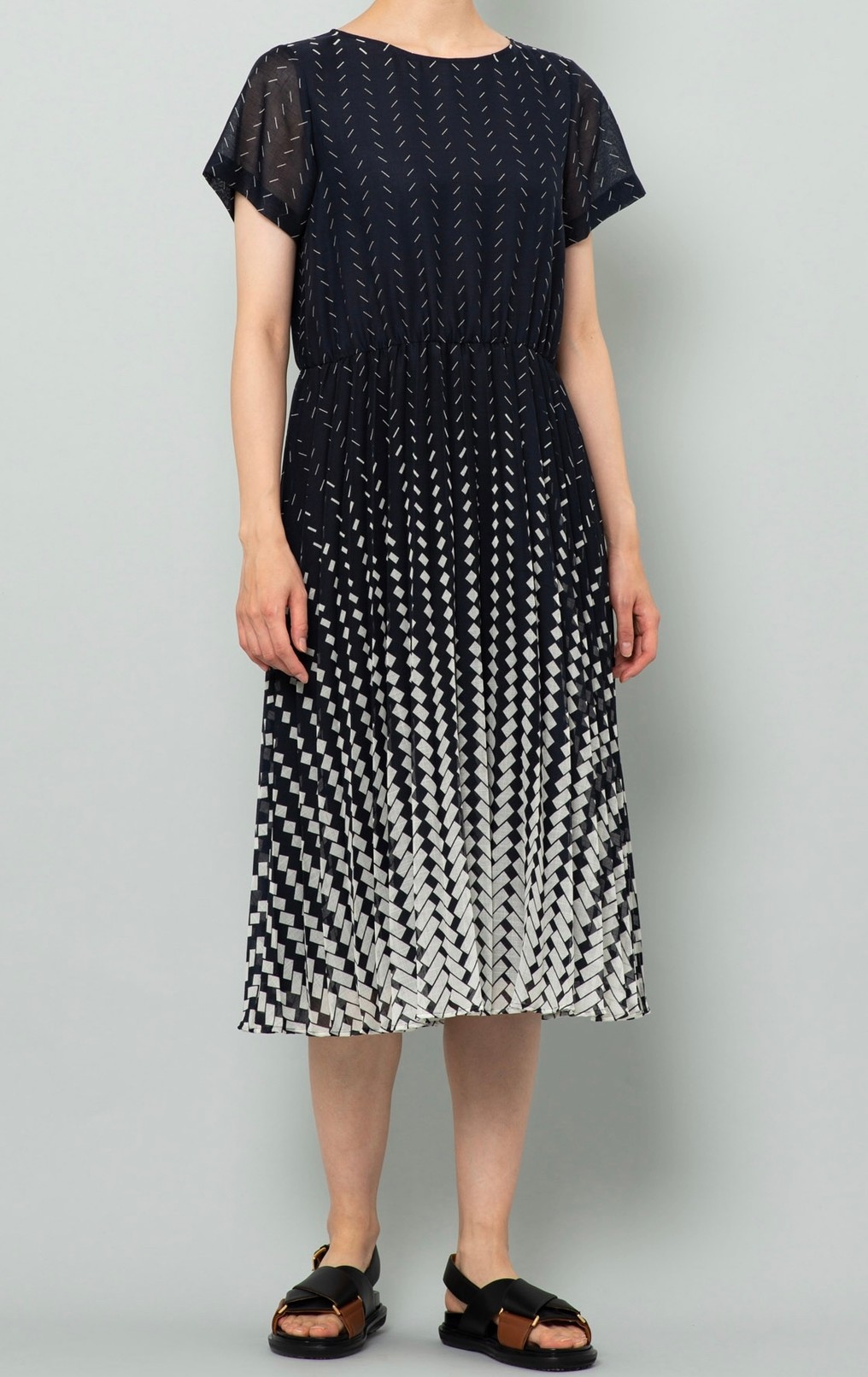 オプティカルプリントワンピース