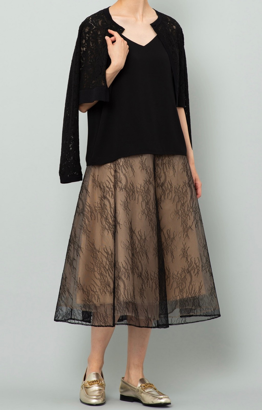 レースミディフレアスカート