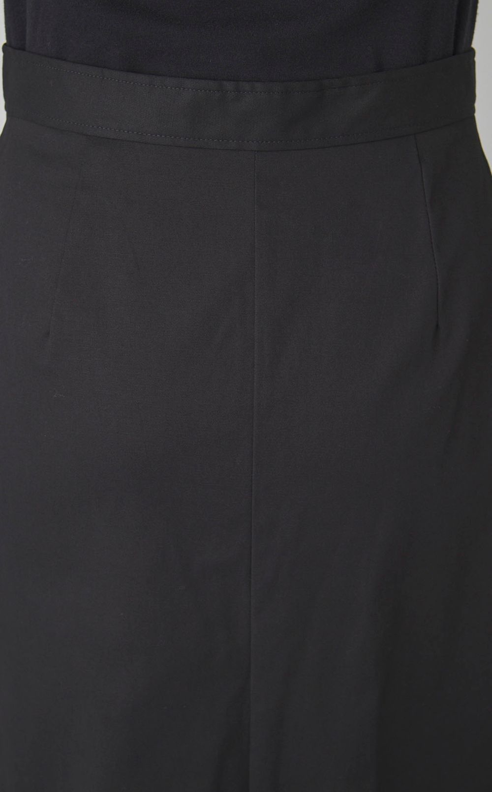 フロントジップスカート