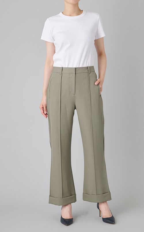 センターシームテーパードパンツ