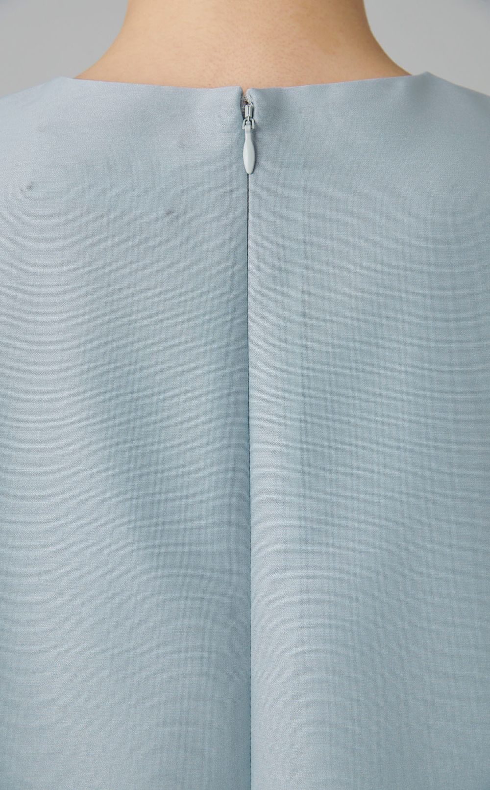 シアーフリルスリーブドレス