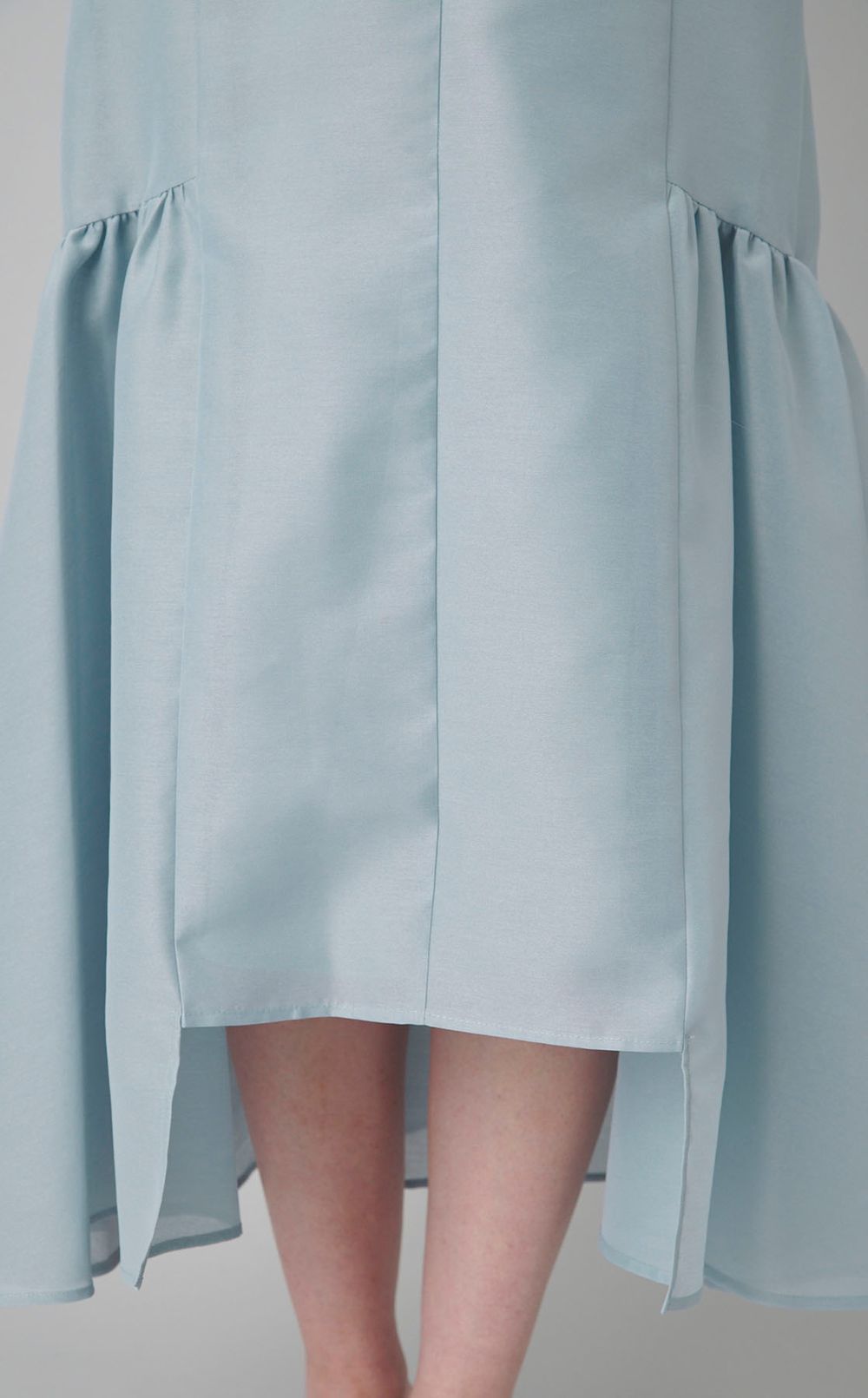 シアーフリルスリーブドレス