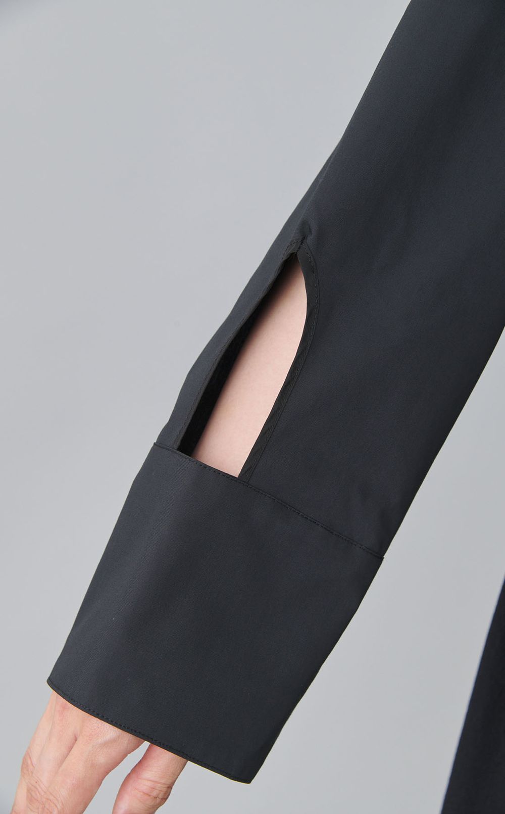 エンブロイダリーワンピース