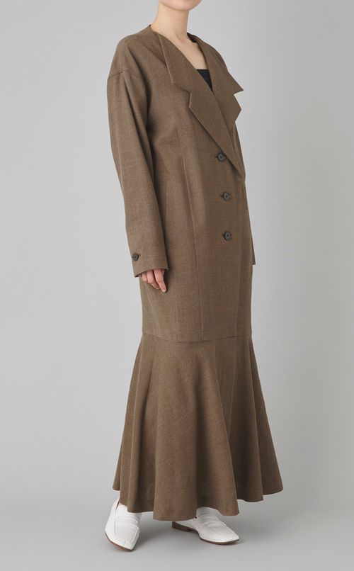 テーラードジャケットペプラムワンピース