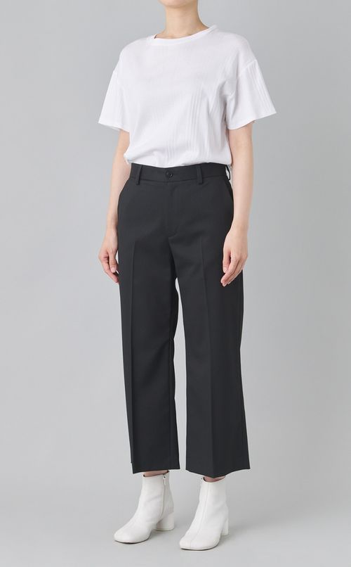 ストレートクロップドパンツ