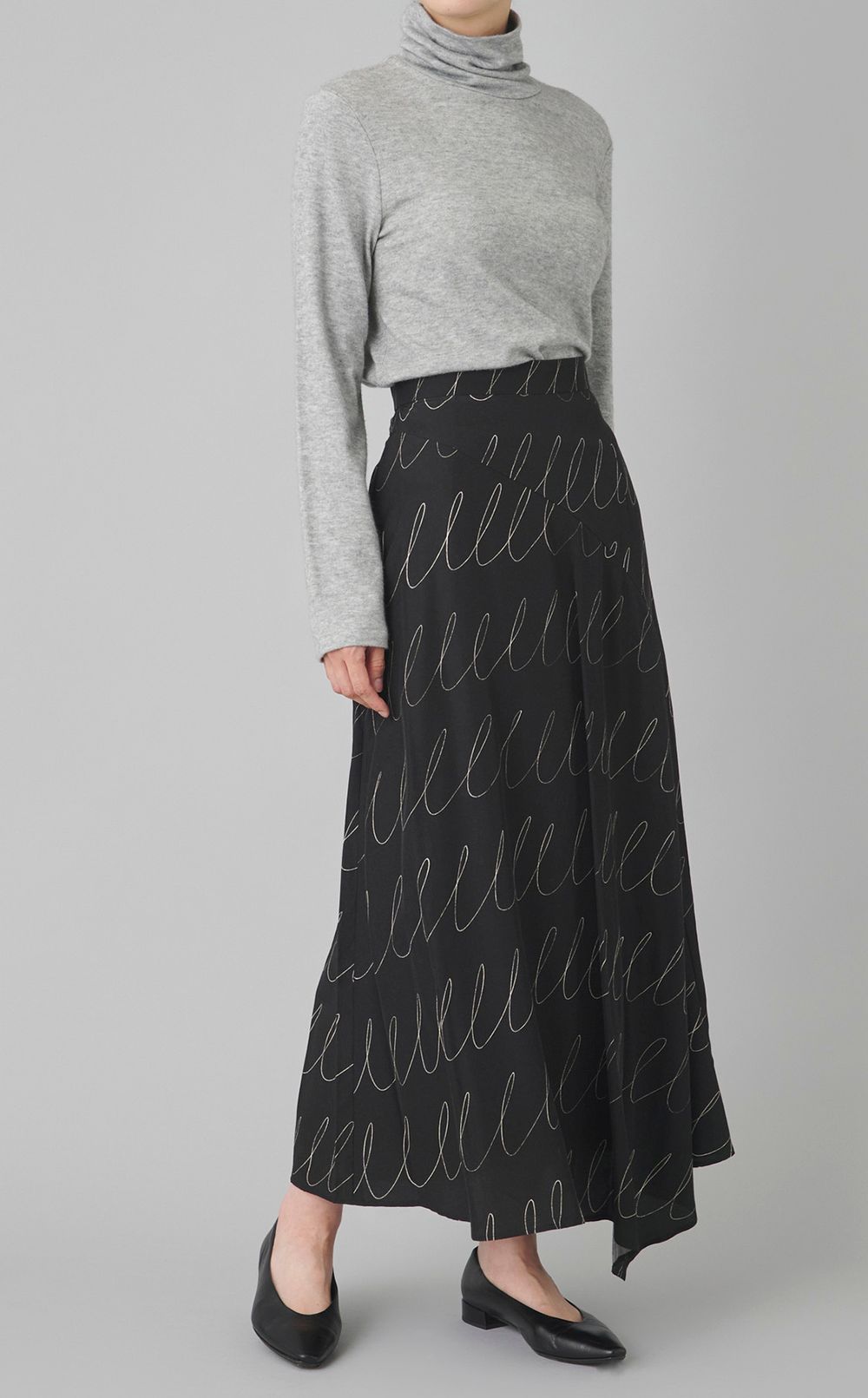 スケッチプリントフレアスカート